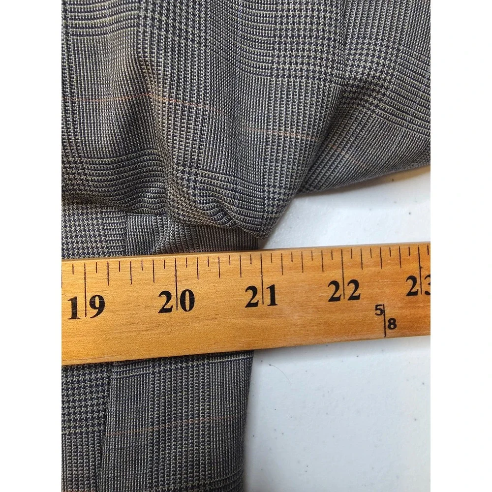 Jos A Bank Blazer Jacket Mens 40R Gray Sports Coat 2 Buttons‎ Wool Glenplaid